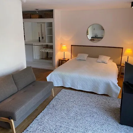 Vakantiehuis Horenbecca Met Tuin Zwembad&bistro