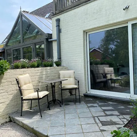 Horenbecca Met Tuin Zwembad&bistro Vakantiehuis *